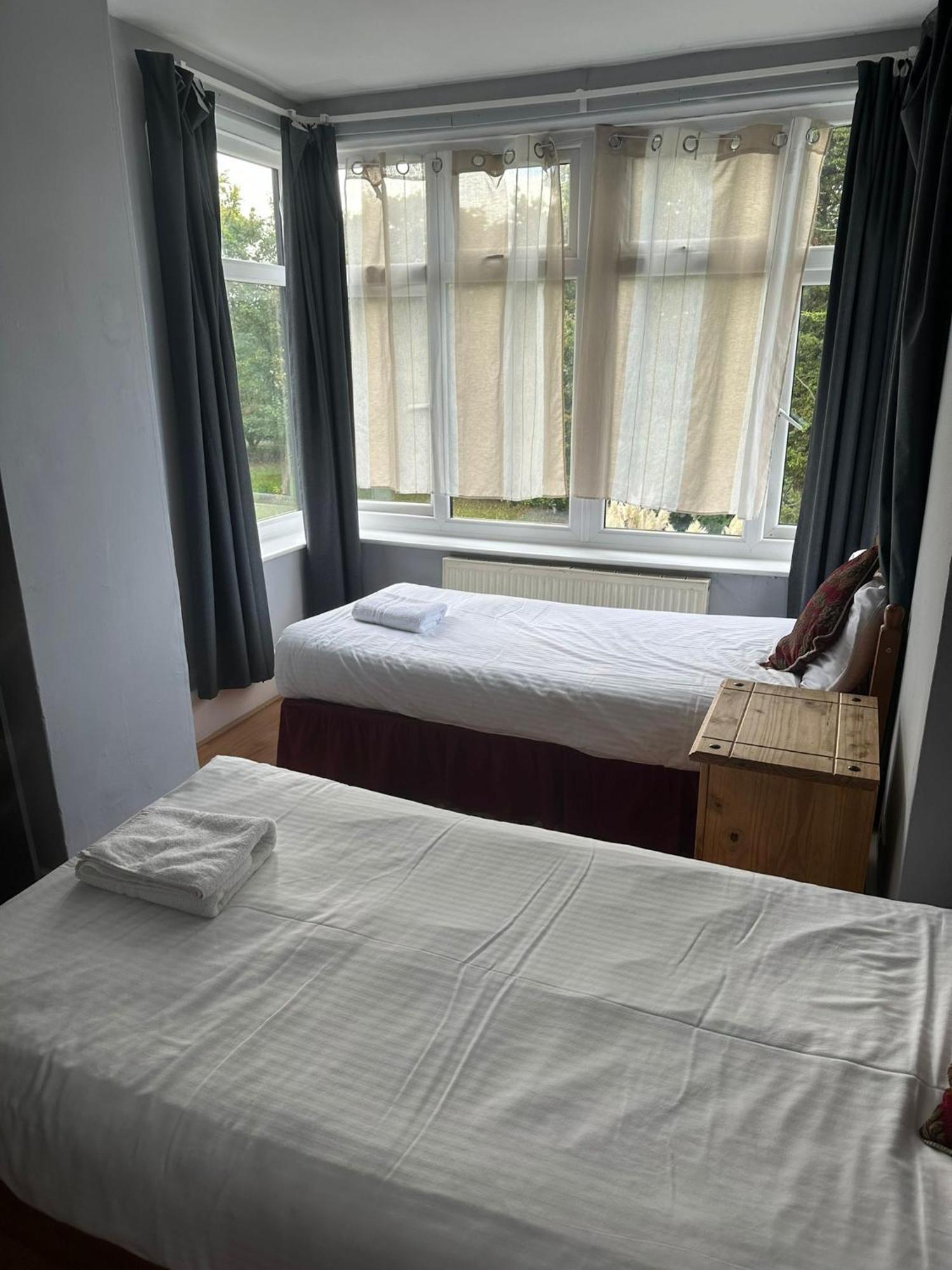 Ruxley Rooms Sidcup Exteriör bild